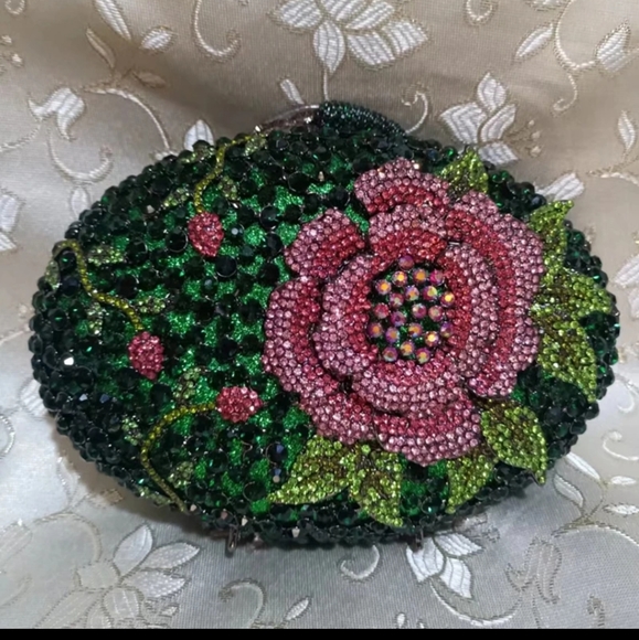 🌹SOLD NWT  Crystals Clutch   *Minaudiere. 20*15*7cm Green, Rose - Picture 12 of 15